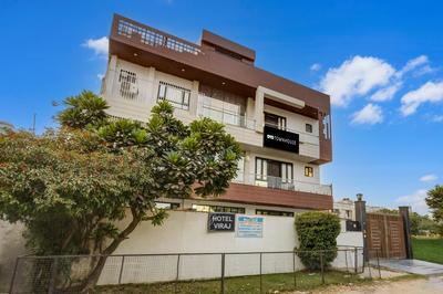 Super Townhouse Mayfield Garden Nearby Golf course road