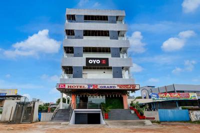 Hotel O PR GRAND