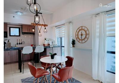 Cozy 1BR Suite in Serin East Tagaytay with Free access to WiFi and Netflix