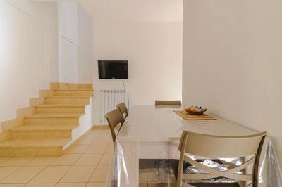 Indipendence Home