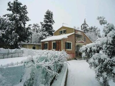 Anna's country villa