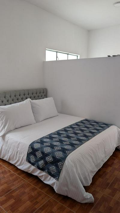 Hotel Sin Escala Casa Azul Cali