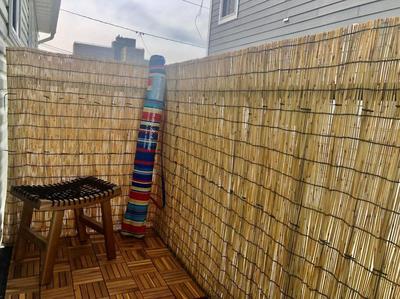Private BR,BA,KIT, LR 9 Mins to Beach