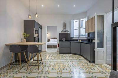New & elegent apartment just 5 min walk to the Capital by SF HOMES