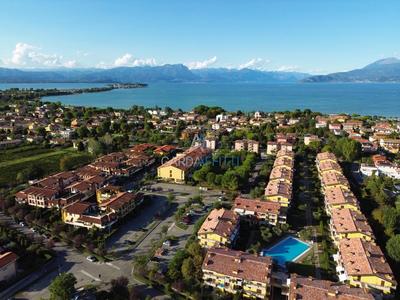 Miami Apartment - Trilocale con piscina a Sirmione