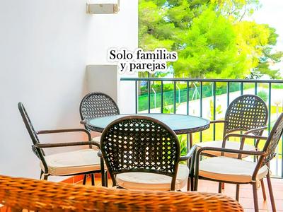 Apartamento familiar junto al mar con piscina y garaje en Conil de la Frontera - ES-180-83
