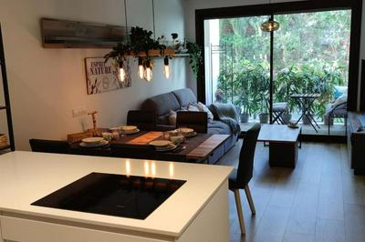 Precioso piso nuevo con piscina y al lado del mar