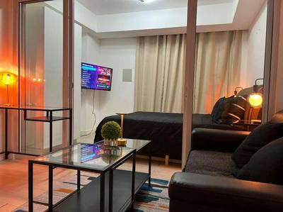 Azure Playfull Living 1 bedroom