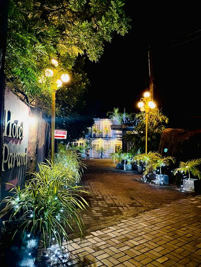 Hotel Parami Wattala