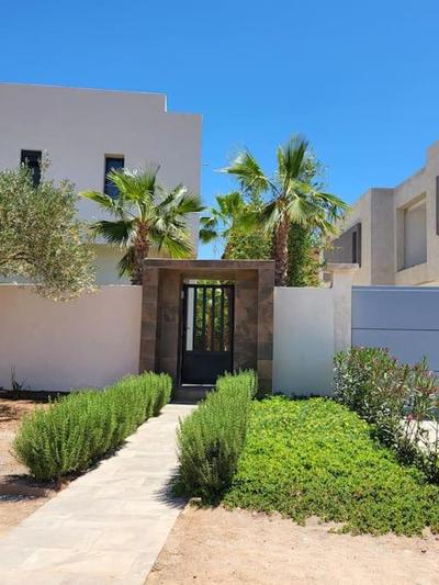 Villa de luxe, Piscine chauffée, Petit Déjeuner, Hammam, Ménage, Proche centre de Marrakech