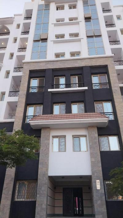 New capital Shared Rooms men only