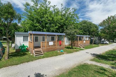 Albatross Mobile Homes on Camping Baia Verde