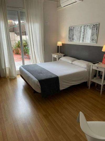 Hostal El Ninot