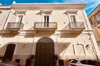 Palazzo Lagreca