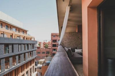 Bel appartement design au cœur de Gueliz avec jolie terrasse