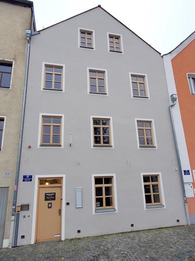 dreamcation Altstadthotel - Mikro Apartments mit Küche & Self Check-In