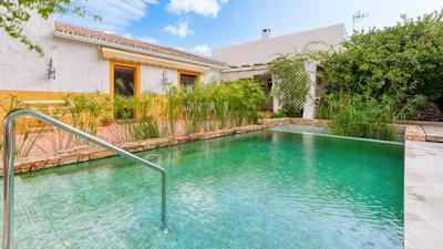 Casa Cerralba Pizarra by Ruralidays