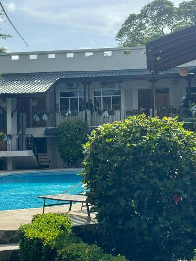 Parti Gras Hotel & Villas en Playa Potrero