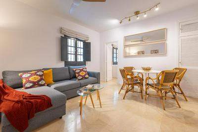 Charming apartment at Plaza Alameda by OCityzen