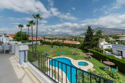 Las Lolas 4 bed exquisite apartment