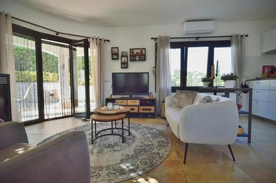 Casa Manzana