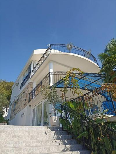 Villa Lastva