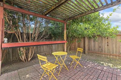 Remodeled 3B2B Bright House with a King Suite