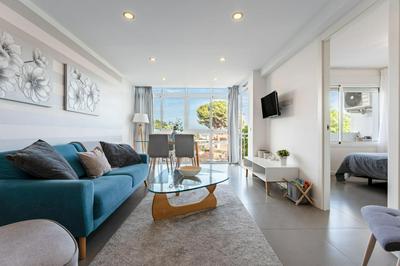 Bonanza DELUXE - Easy walk to beach, Benalmádena Marina and shops