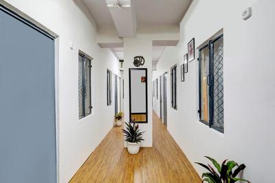 Super Hotel O Malviya Nagar Inn