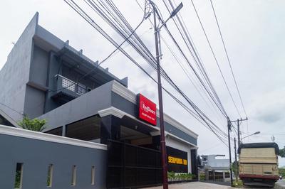 RedDoorz Plus at Sempurna Inn Medan