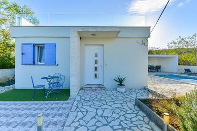 Villa Anna with pool, Zadar County