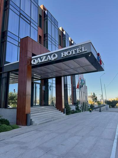 Qazaq Hotel Premium