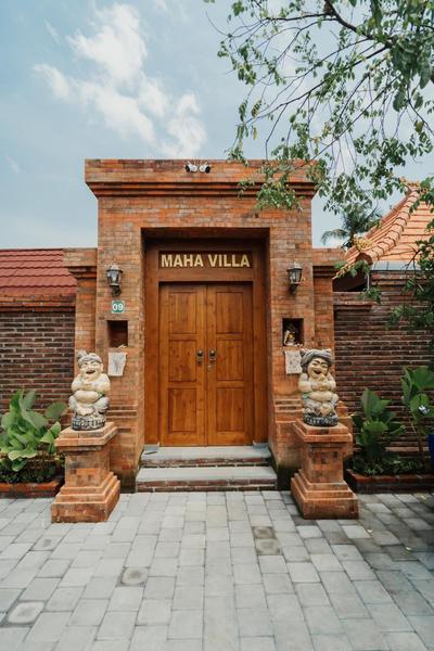 Maha Villa Kelating