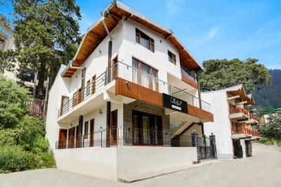 Super Collection O Mall Road Nainital