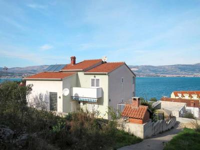 Sea-View Apartments with Pool, Terrace, and Outdoor Lounge in Scenic Čiovo Island