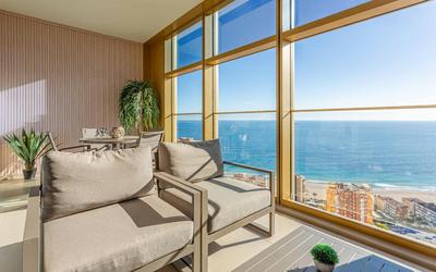 Intempo by Holuxe -184- 18th floor