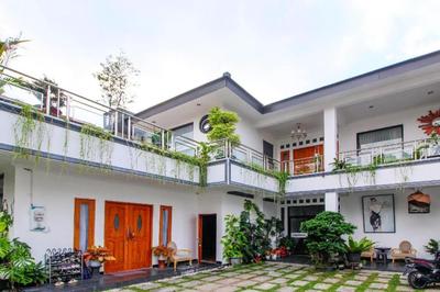 Collection O 91605 Nexdeco House Homestay Syariah