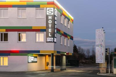SHOME Hotel Graz I Self-Check-In I Free Parking
