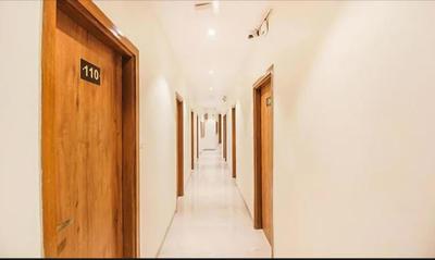 Deluxe Residency Nr- Mumbai International Airport