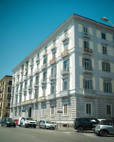 Centrally Located By The Sea Prestigious