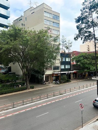 Apartamento Aconchegante 1 Dormitório a 250m do metrô - Liberdade, São Paulo