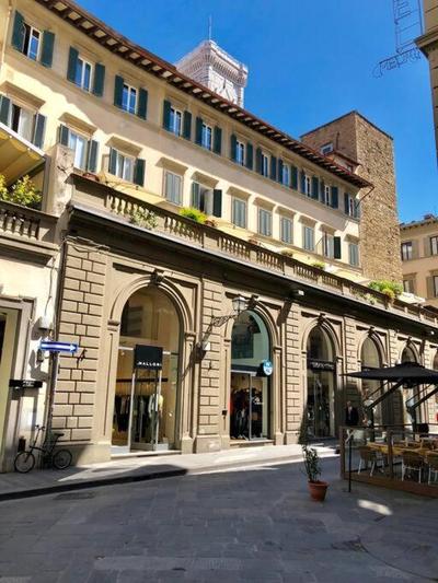 Next to the Duomo of Florence, Raffaello, with Private Patio