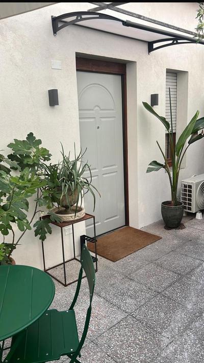 Nuovissimo monolocale con cucina e terrazzo