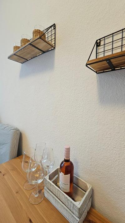 City Center Comfort - Cozy, Fully Equipped 3-Room Apartment Near Main Station