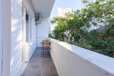 Charming Bright 4BD2Bath Balcony Central Pad #368