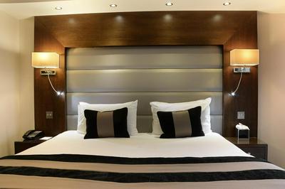 The Cura Hotel Kensington, London, a Tribute Portfolio Hotel