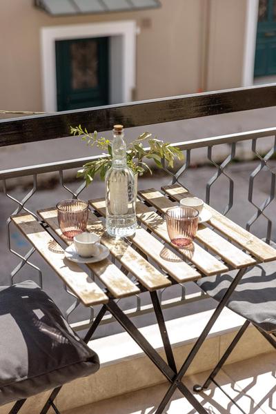 Lovely 1-bedroom apt with balcony