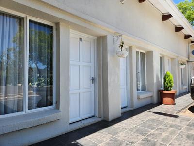 Monte Crous Hotel, Restaurant and Venue