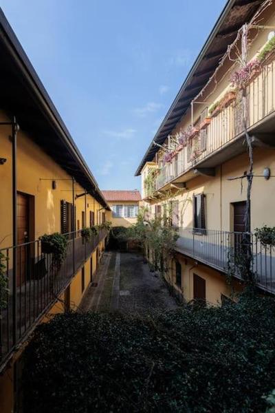 Urban House - Bright House Navigli Milan Center