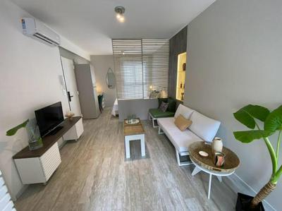 Estudio en Barrio River Olazabal y Conesa V